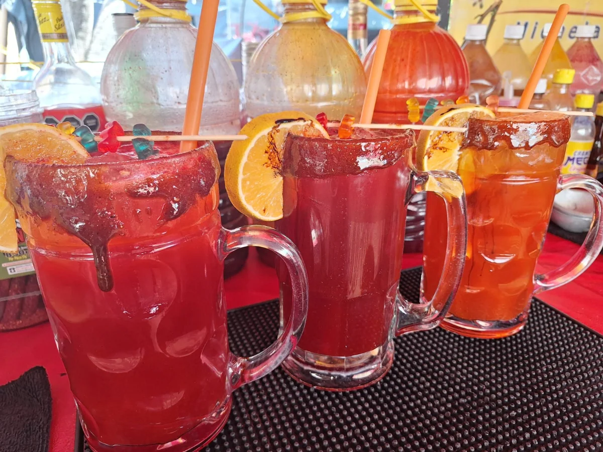 MICHELADA DE JAMAICA  - mediana ( 1L )